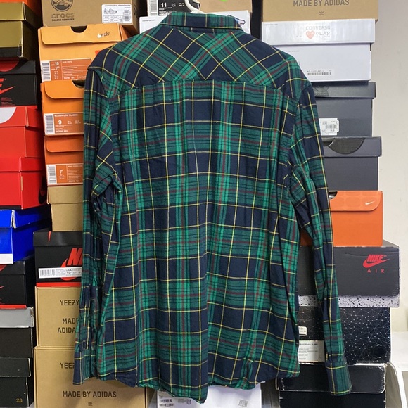 HM plaid button up - Picture 2 of 2